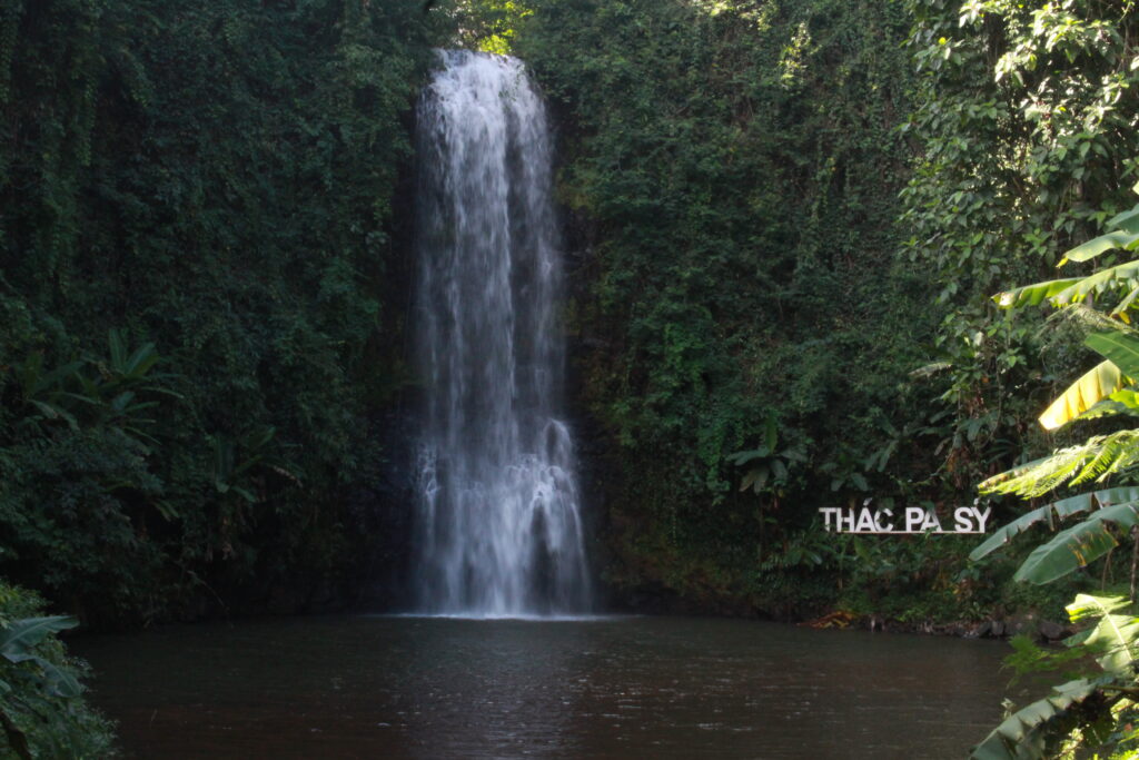 thác Pa Sỹ Măng Đen