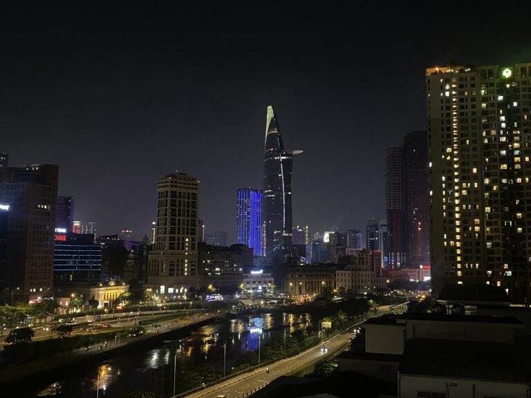 Sài Gòn tháng năm tuổi trẻ